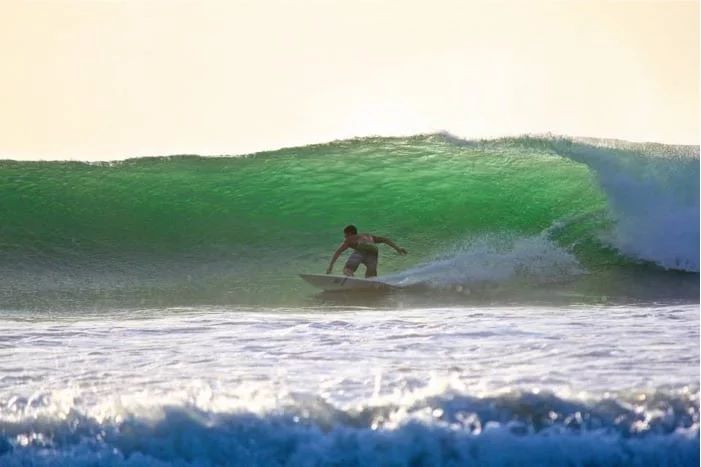 tamarindo surf