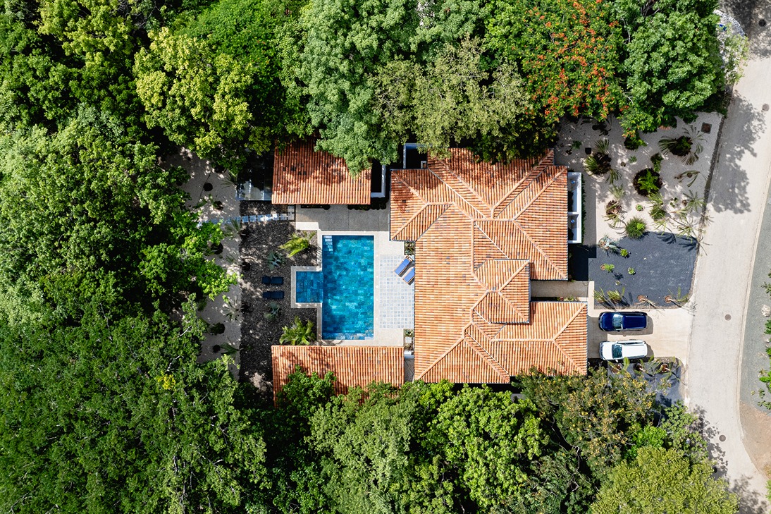 Homes for sale in Tamarindo - Villa El Encanto with 4 Bedrooms | Hacienda Pinilla