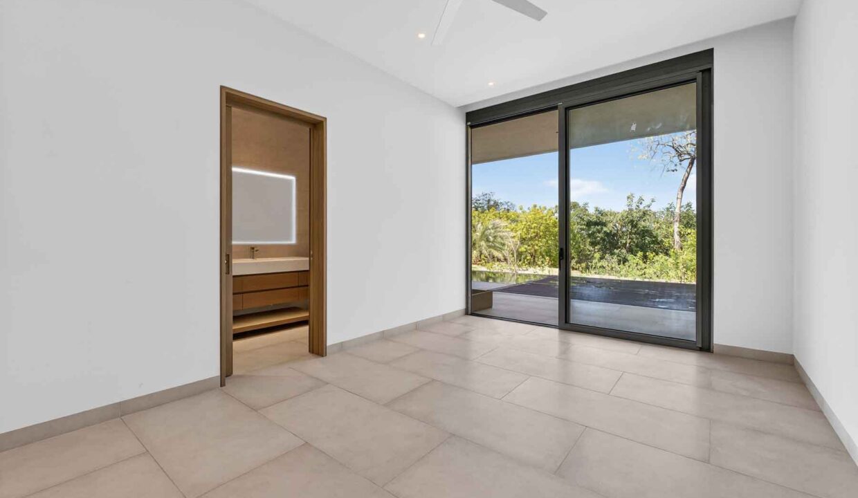 El Tesoro 24 Tamarindo 12