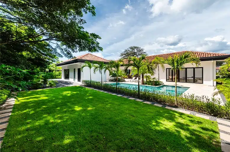 Spacious Tamarindo property in Costa Rica with private pool