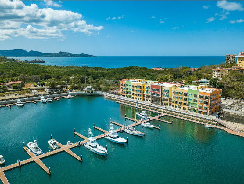 Condos for sale in Playa Flamingo02