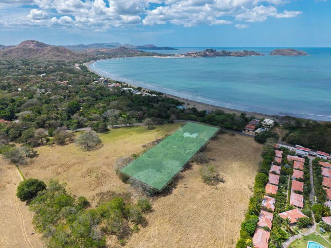 Mixed Use Property Potrero 1