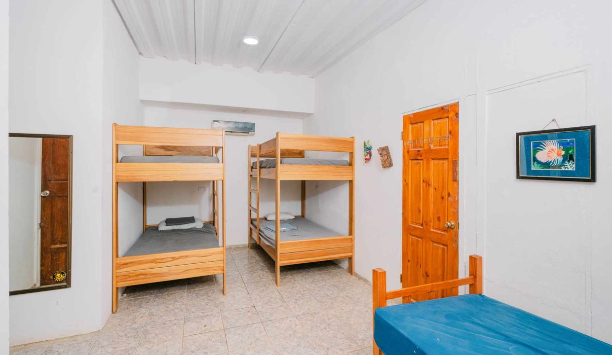 Surf-Hostel-Avellanas-5