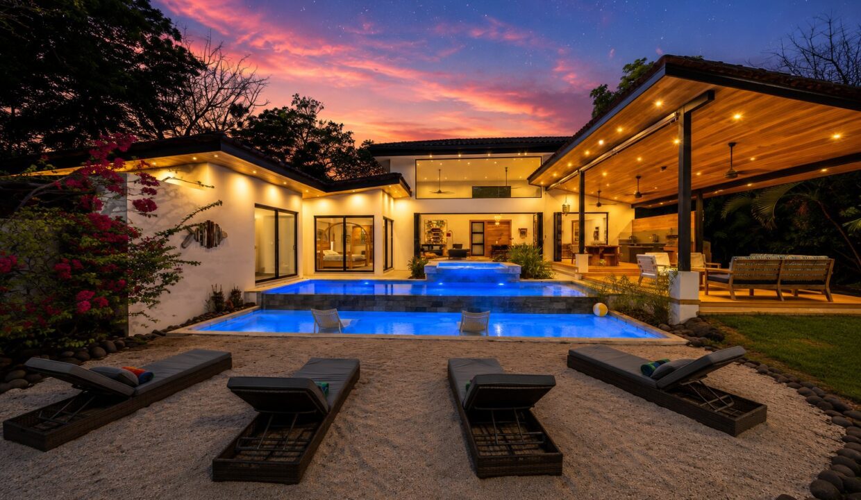 Casa Rebecca sunset 1