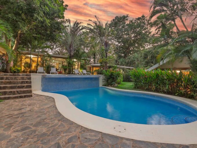 The Breeze Tamarindo 1