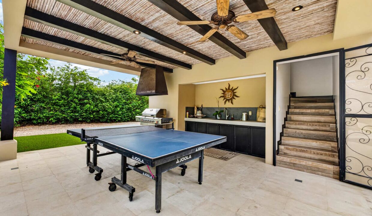 Casa Pochote LB7 11