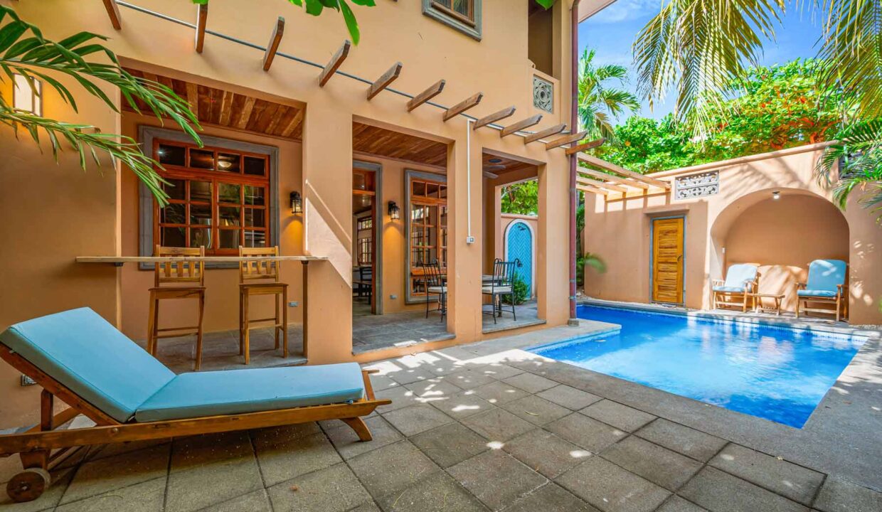 Courtyard-Villa-10