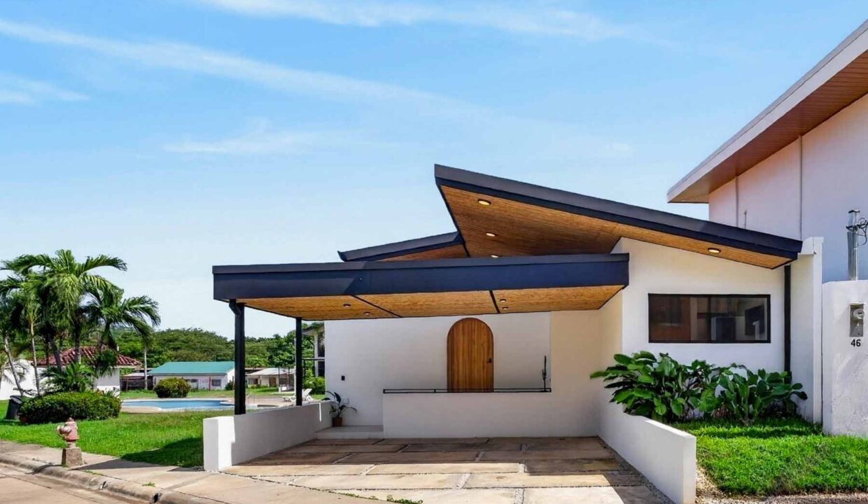 Casa-Vistas-de-Tamarindo-1