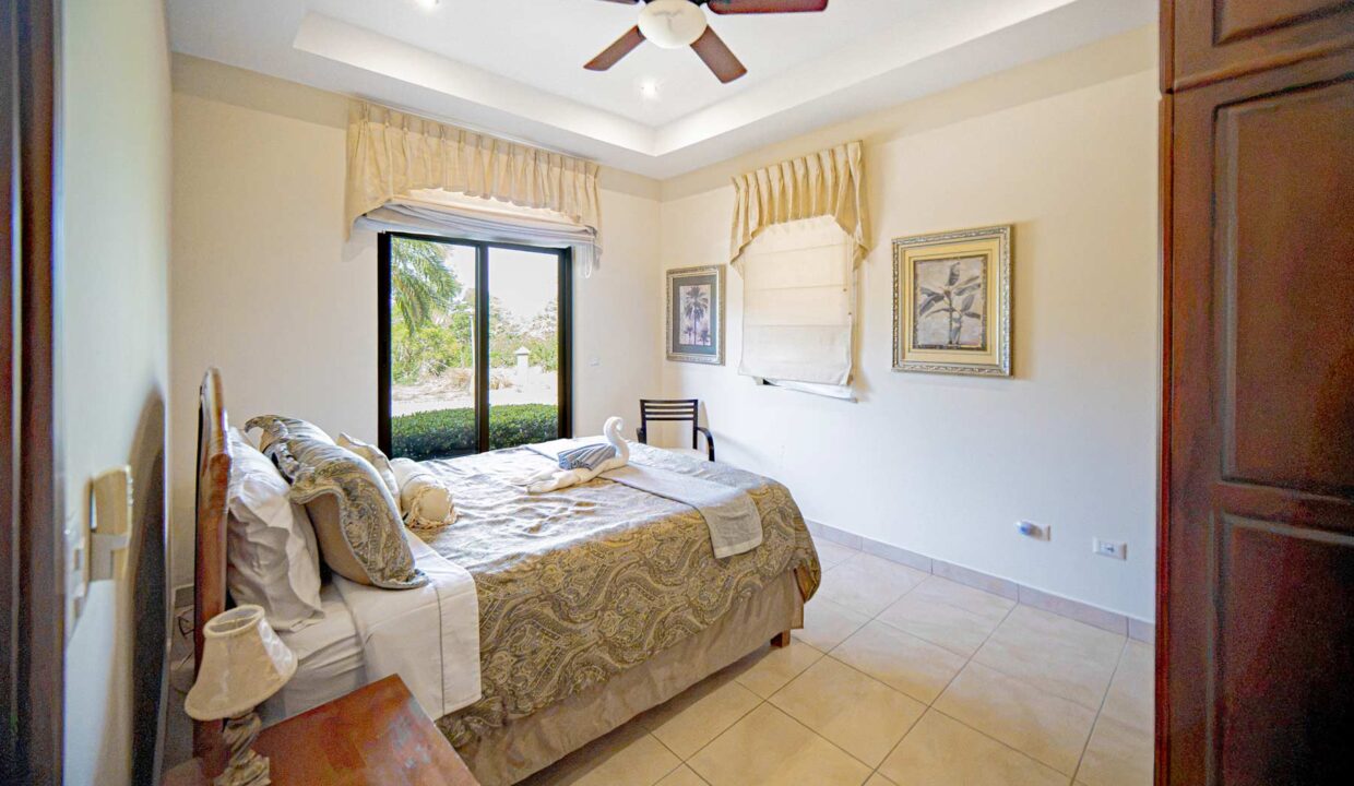 Los-Altos-del-Cacique-House-10-20