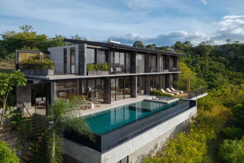 Casa Pristine Playa Grande 1