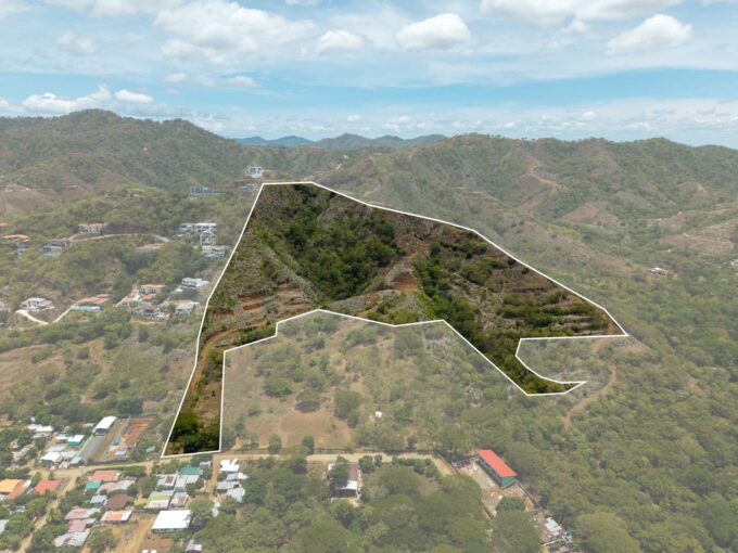 Coco Hills 5