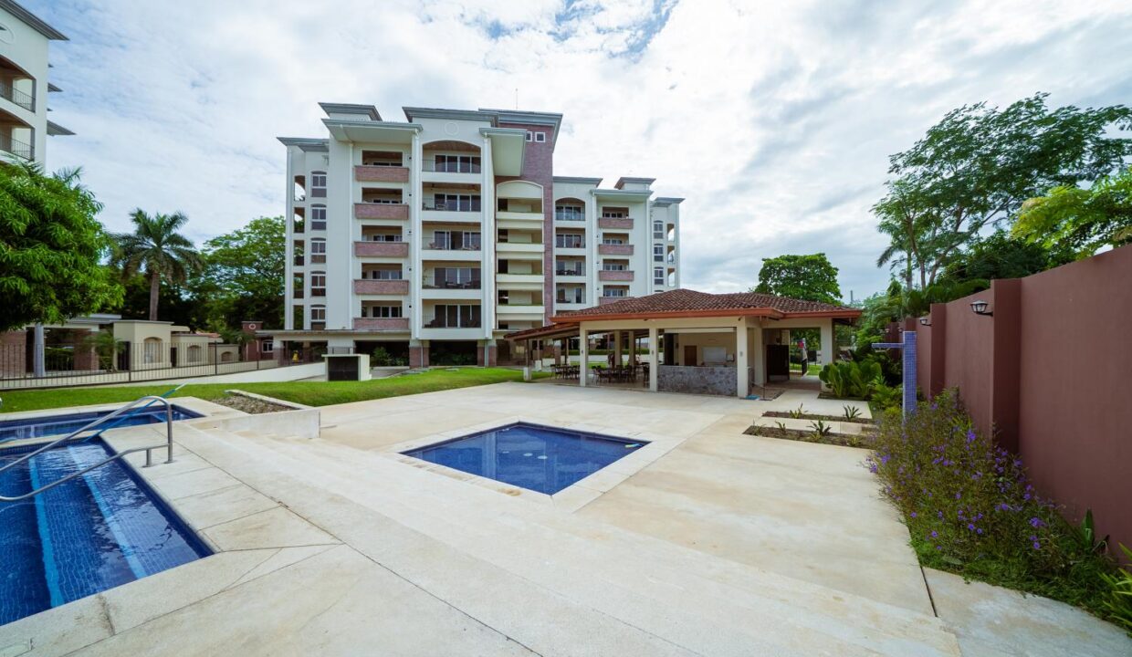Peninsula 18 2