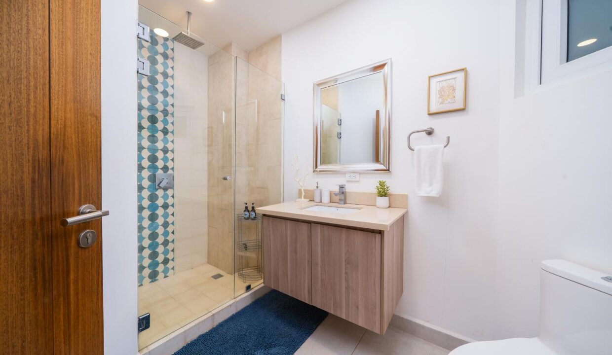 Peninsula 18 5